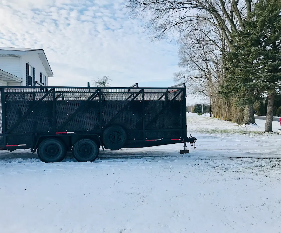 2 Yard Dumpster Rental in Quincy, MI